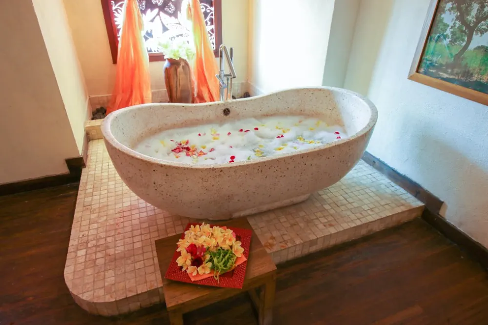 Floral bubble bath at Bamboo Spa